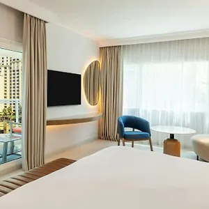 5* Üdülőközpont Sheraton Jumeirah